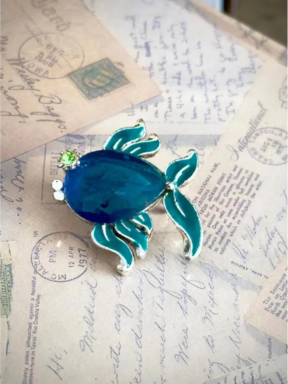 Vintage Enamel Fish Brooch in Ocean Blues